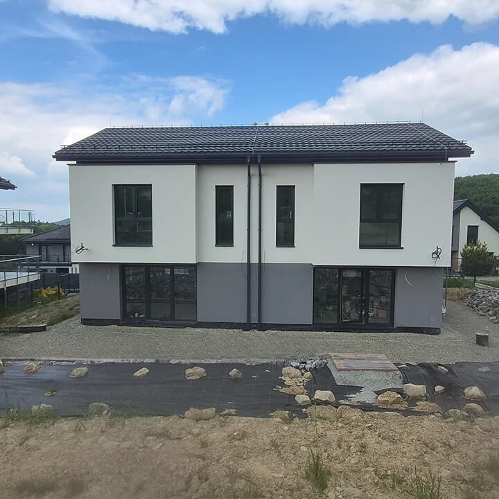 Dom Ustroń – balkon 11m², widok na Beskidy